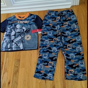 Boys Star Wars Pajama Set. Size 12. NWT